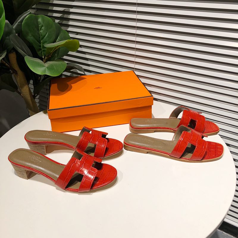 Hermes Slippers